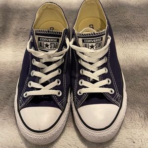Navy All Star Chucks Women’s Size 8